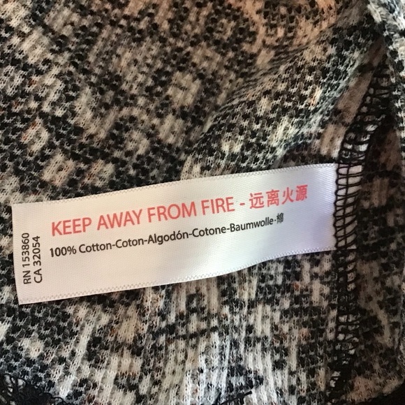 Free People Black Floral Thermal Top Early Night Oversized Cotton Size Small - Picture 11 of 11